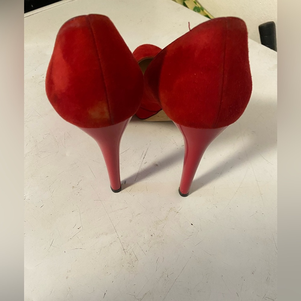 Jimmy Choo Red Pumps 👠, still have tons of life. Fair condition, Sz 36 1/2 - Picture 2 of 8